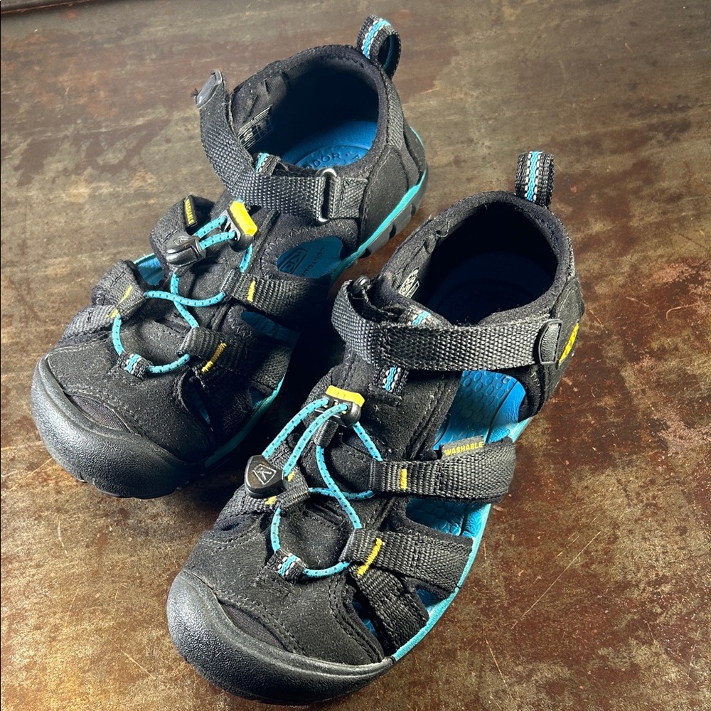 Keen Seacamp Black Water Shoes Washable